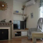 Precioso Apartamento A Pie De Playa En La Nueva Milla De Oro Entre Estepona Y Marbella