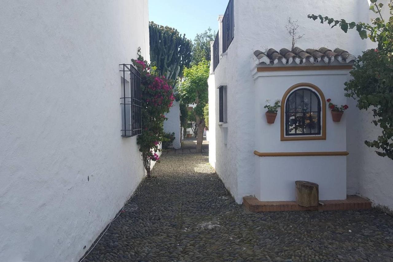 Precioso A Pie De Playa En La Nueva Milla De Oro Entre Y Marbella Holiday home Estepona